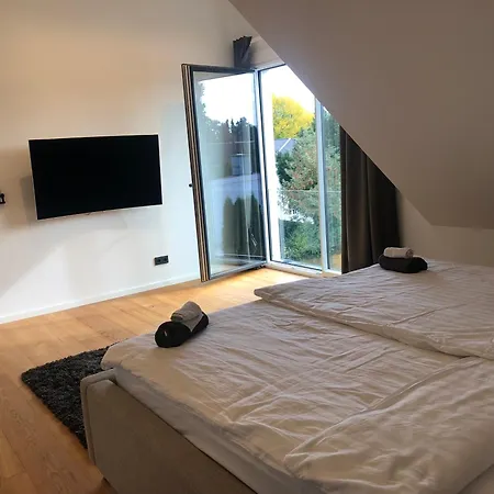 Willa Outstanding 9 Bedroom With Pool In *